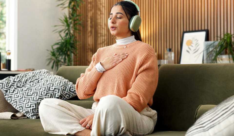women listening to binaural beats